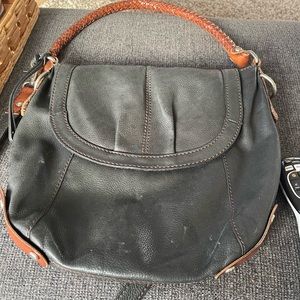 Fossil Crossed Body Shoulder Medium Leather Handbag. Weaved handle .